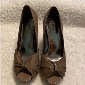 Taupe Carlos Santana Heels